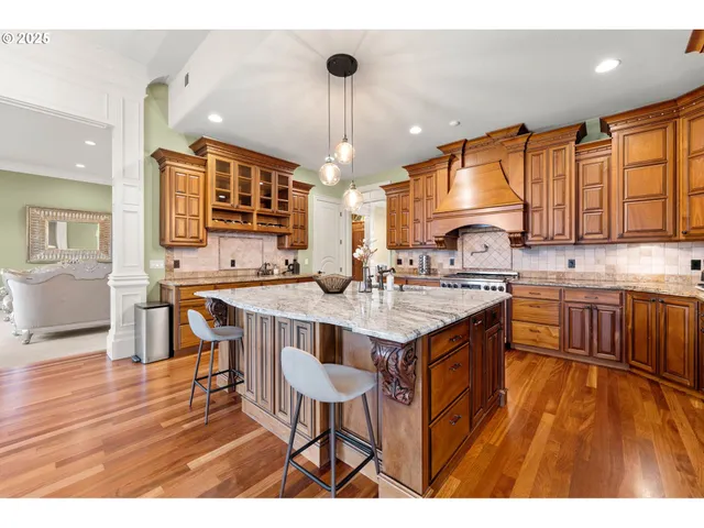 $1,399,000 | 1587 Southwest Walters Loop, Gresham, OR 97080