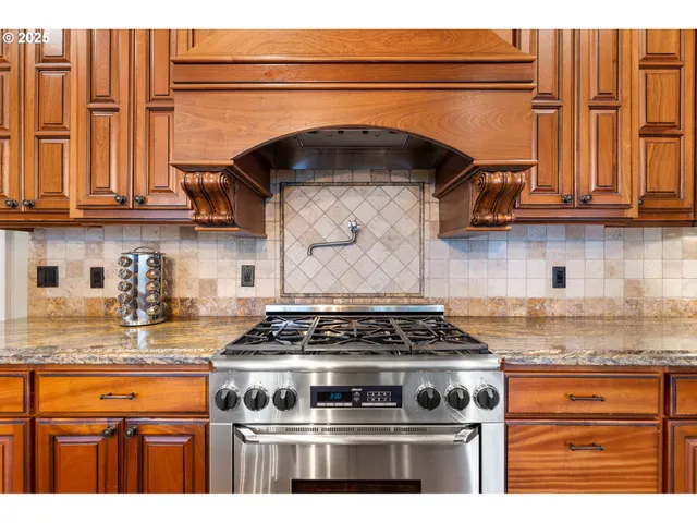 $1,399,000 | 1587 Southwest Walters Loop, Gresham, OR 97080