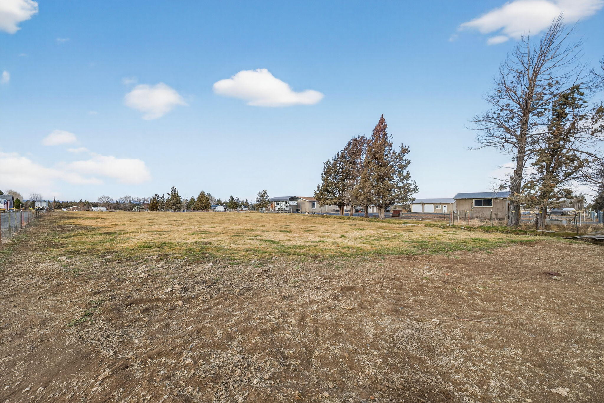 63493 Gentry Loop Bend, OR 97701 - Photo 40 of 41 2026_01_07_63493_gentry_loop-44