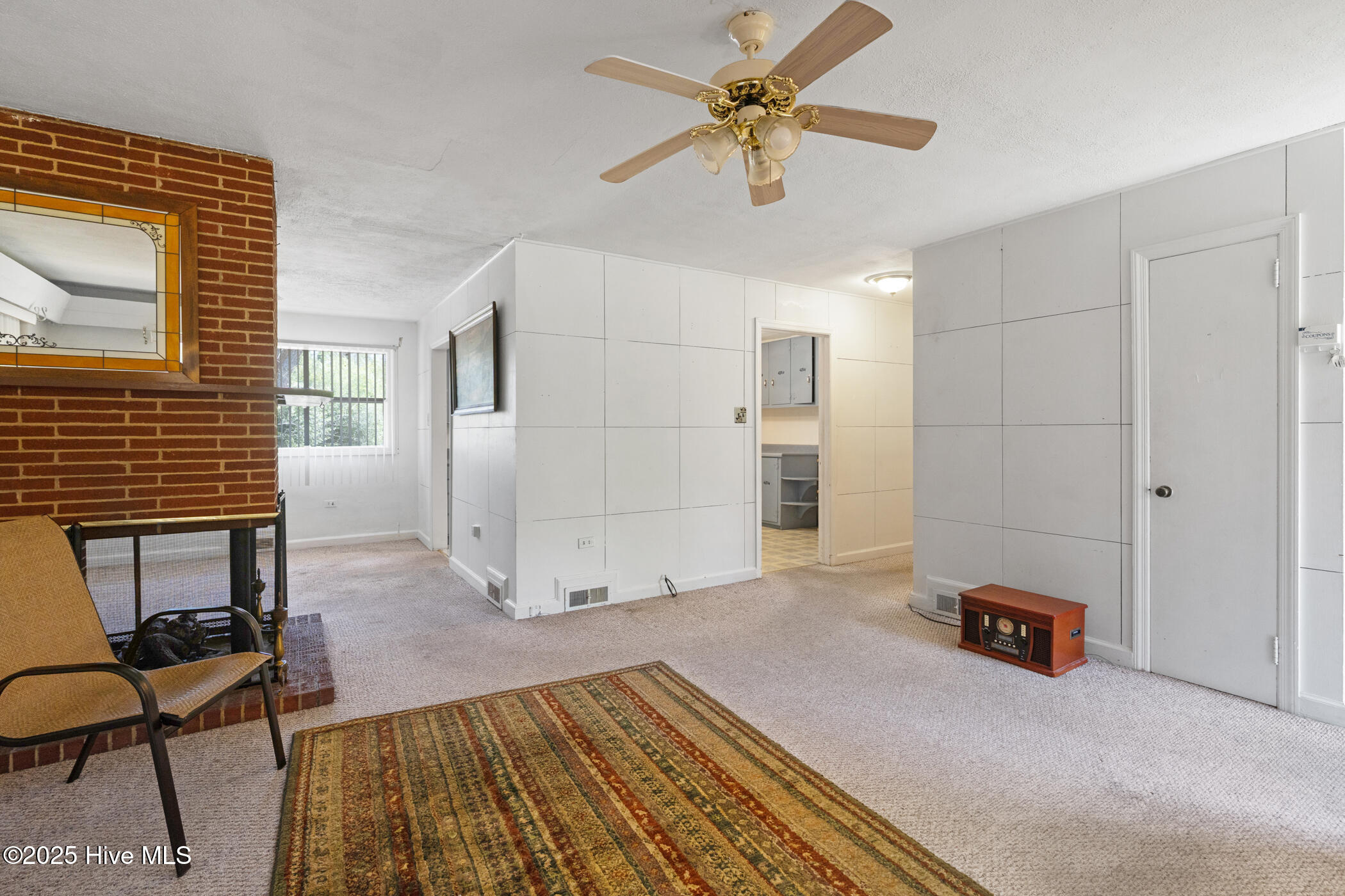 1306 Carolina Drive Rockingham, NC 28379 - Photo 6 of 27 DSC08717