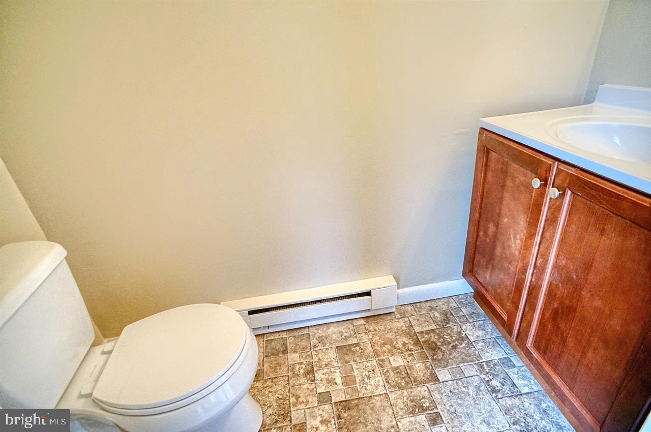 3105 Galaxy Road Dover, PA 17315 - Photo 3 of 10 Gallery Image 3