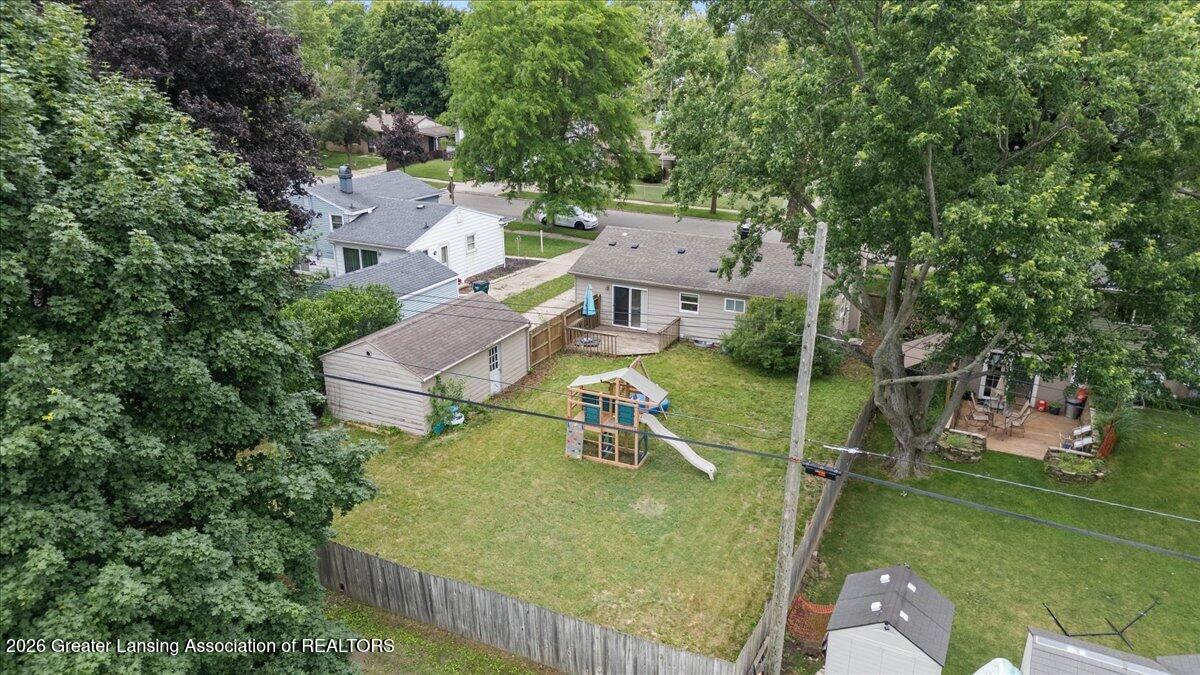 3261 Hepfer Road Lansing, MI 48911 - Photo 5 of 43 05-Media Jett - 04