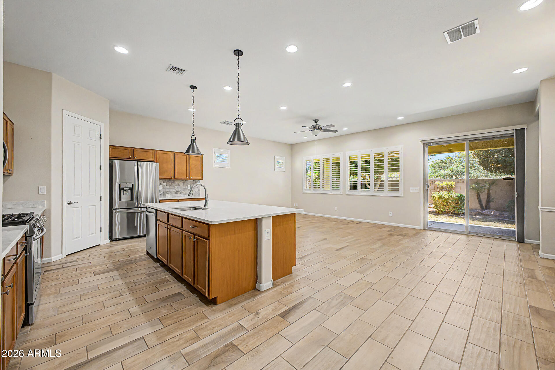 3535 East Walnut Road Gilbert, AZ 85298 - Photo 4 of 38 07-Walnut