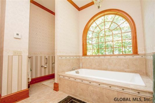 279 B Chestnut Ridge Road Queensbury, NY 12804 - Photo 7 of 25 Photo 7