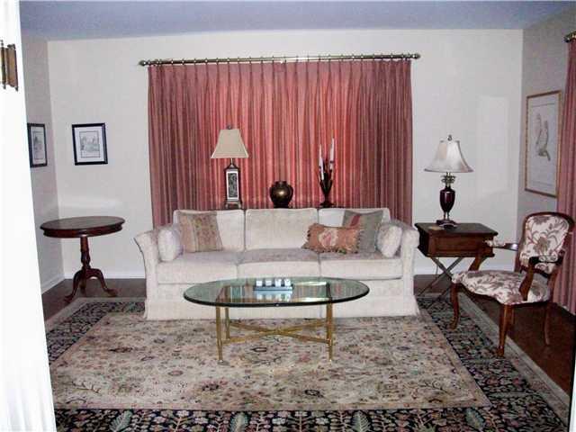 305 Weston Road Brownsburg, IN 46112 - Photo 2 of 12