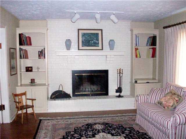 305 Weston Road Brownsburg, IN 46112 - Photo 4 of 12