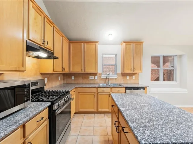 $1,950 | 20711 Cypress Green Lane, Cypress, TX 77433