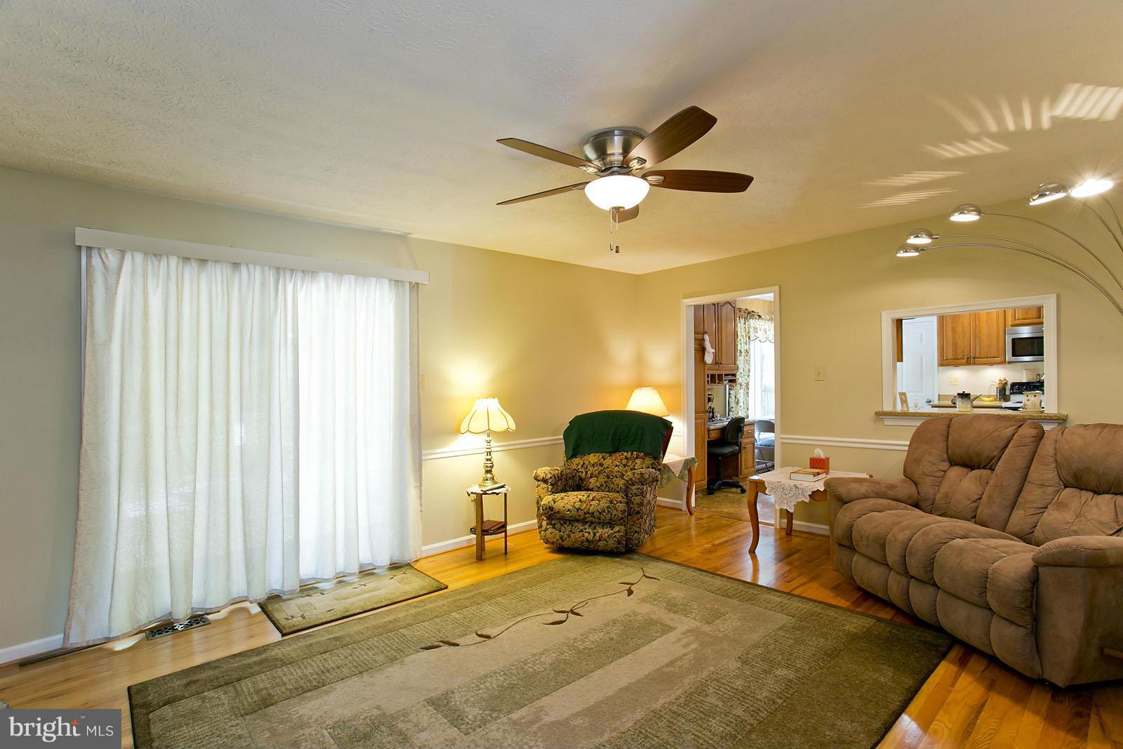 319 Pine Road Stephenson, VA 22656 - Photo 16 of 29 Family Room