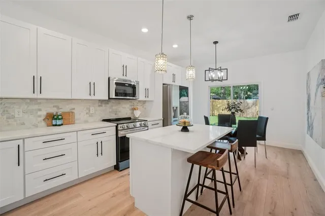 $375,000 | 1606 East Maple Avenue, Tampa, FL 33604