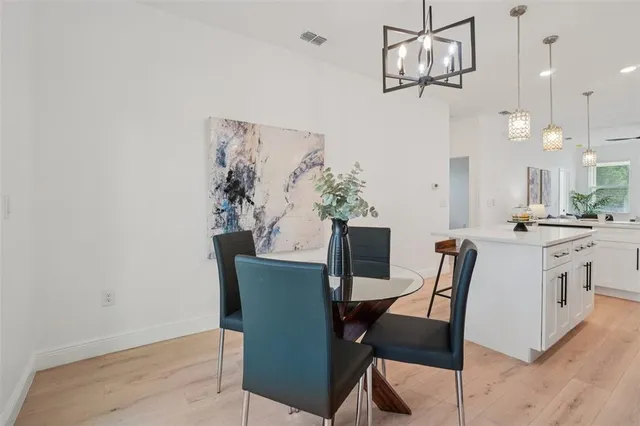 $375,000 | 1606 East Maple Avenue, Tampa, FL 33604