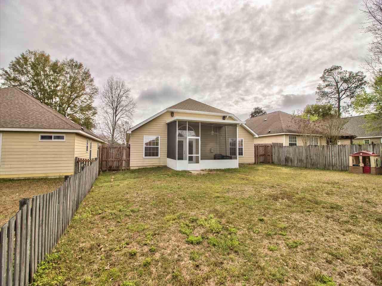 1072 Piney Z Plantation Road Tallahassee, FL 32311 - Photo 4 of 31