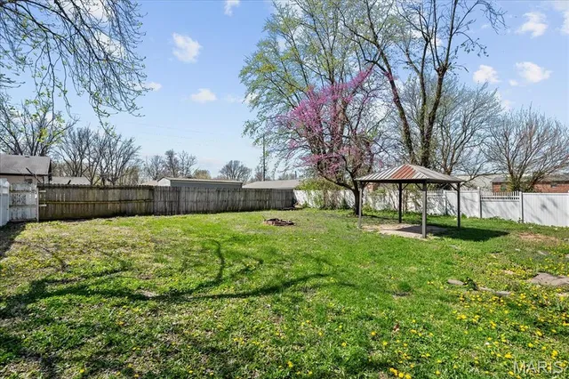 $1,695 | 807 Estate Drive, O'Fallon, IL 62269