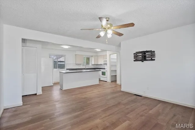 $1,695 | 807 Estate Drive, O'Fallon, IL 62269