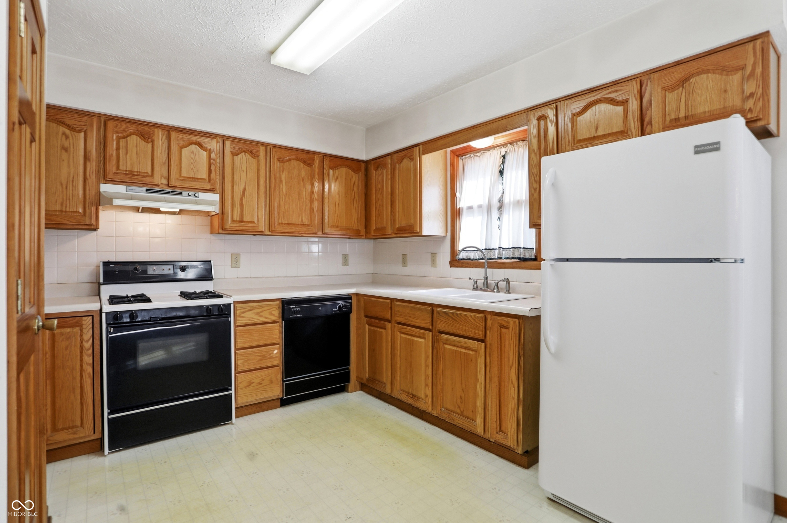 8530 Big Bend Road Martinsville, IN 46151 - Photo 18 of 52