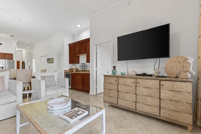 $1,000,000 | 10343 East County Highway 30A, Unit 305, Inlet Beach, FL 32413