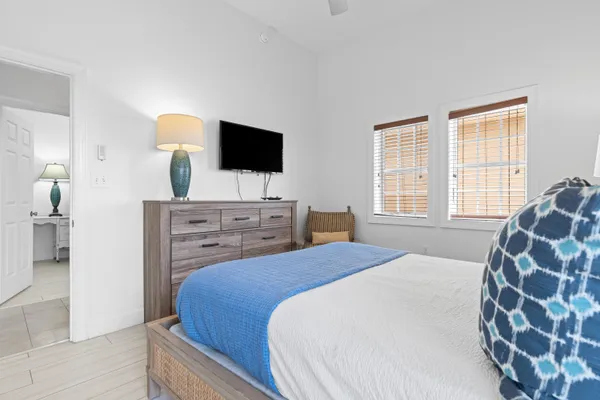 $995,000 | 10343 East County Highway 30A, Unit 305, Inlet Beach, FL 32413