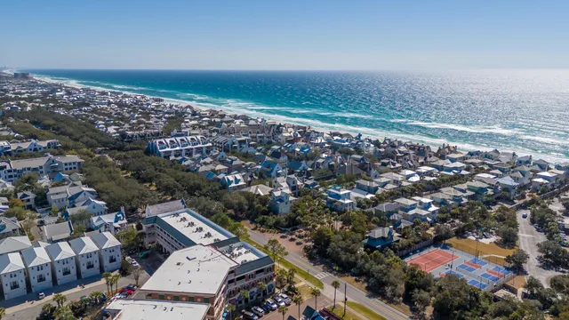 $1,000,000 | 10343 East County Highway 30A, Unit 305, Inlet Beach, FL 32413