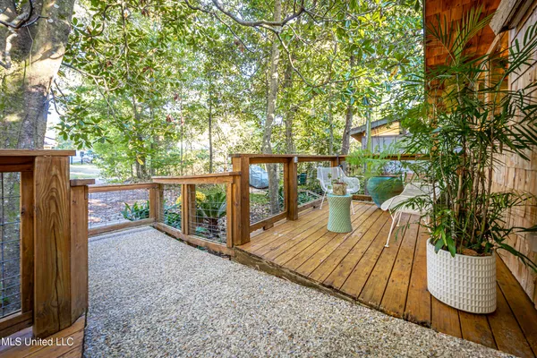 $559,000 | 1103 Le Voyageur Drive, Ocean Springs, MS 39564