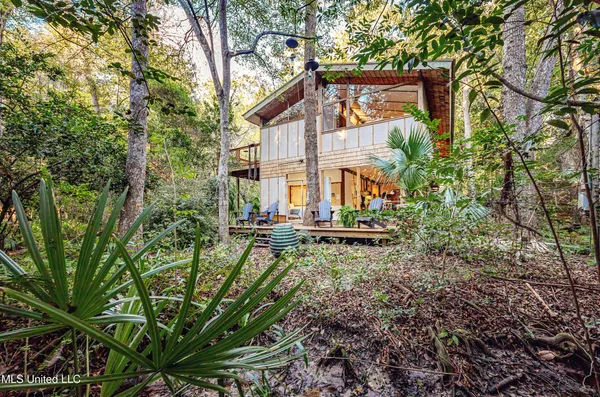 $559,000 | 1103 Le Voyageur Drive, Ocean Springs, MS 39564