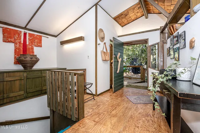 $589,000 | 1103 Le Voyageur Drive, Ocean Springs, MS 39564