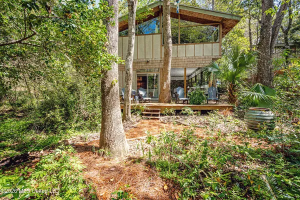 $559,000 | 1103 Le Voyageur Drive, Ocean Springs, MS 39564