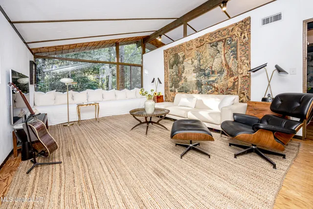 $589,000 | 1103 Le Voyageur Drive, Ocean Springs, MS 39564