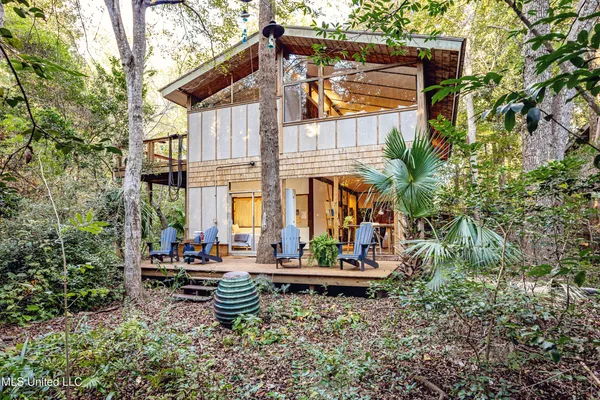 $559,000 | 1103 Le Voyageur Drive, Ocean Springs, MS 39564