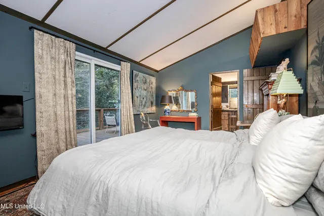 $589,000 | 1103 Le Voyageur Drive, Ocean Springs, MS 39564