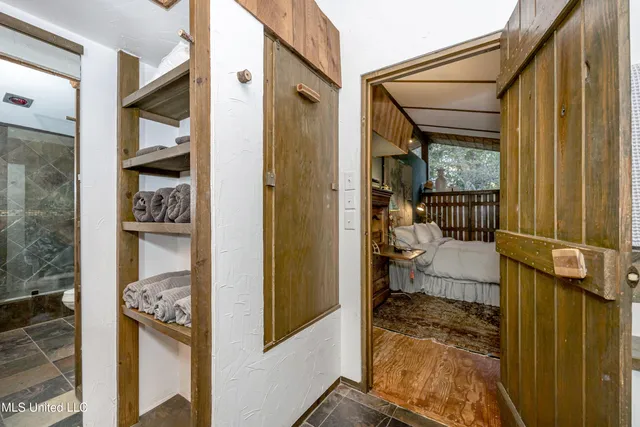 $589,000 | 1103 Le Voyageur Drive, Ocean Springs, MS 39564