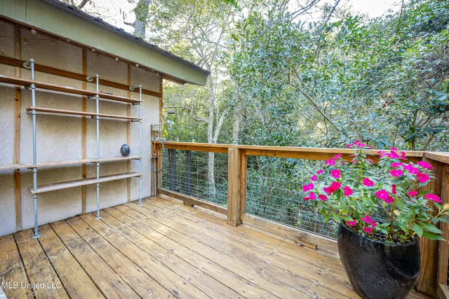 $589,000 | 1103 Le Voyageur Drive, Ocean Springs, MS 39564