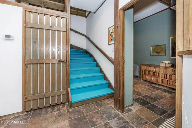 $589,000 | 1103 Le Voyageur Drive, Ocean Springs, MS 39564