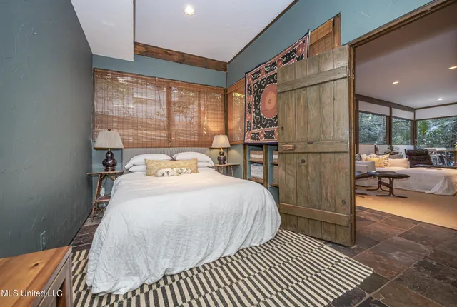 $589,000 | 1103 Le Voyageur Drive, Ocean Springs, MS 39564