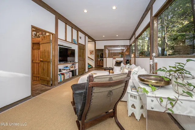 $589,000 | 1103 Le Voyageur Drive, Ocean Springs, MS 39564