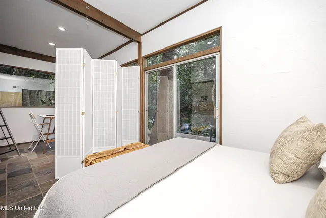 $589,000 | 1103 Le Voyageur Drive, Ocean Springs, MS 39564