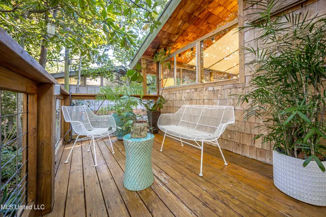 $589,000 | 1103 Le Voyageur Drive, Ocean Springs, MS 39564