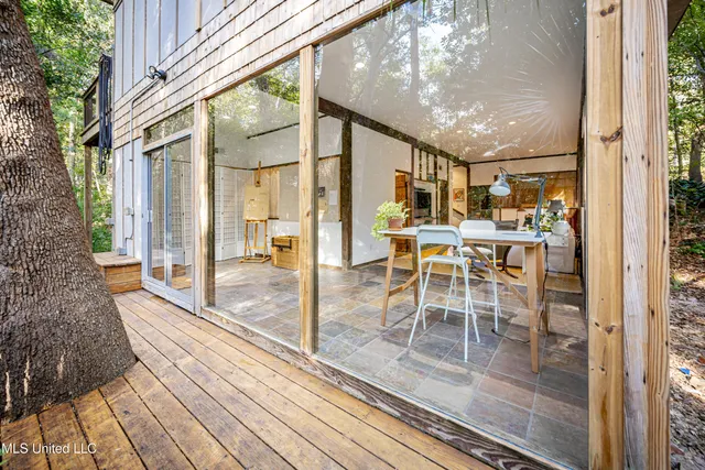 $589,000 | 1103 Le Voyageur Drive, Ocean Springs, MS 39564