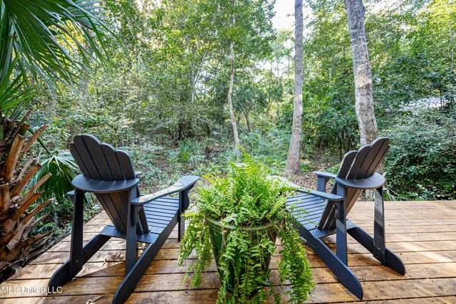 $589,000 | 1103 Le Voyageur Drive, Ocean Springs, MS 39564