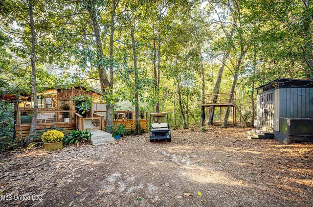 $589,000 | 1103 Le Voyageur Drive, Ocean Springs, MS 39564