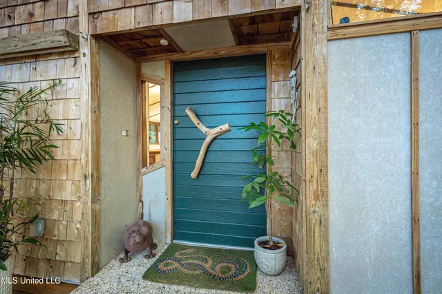 $589,000 | 1103 Le Voyageur Drive, Ocean Springs, MS 39564