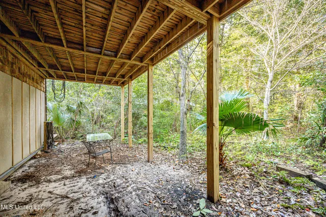 $589,000 | 1103 Le Voyageur Drive, Ocean Springs, MS 39564