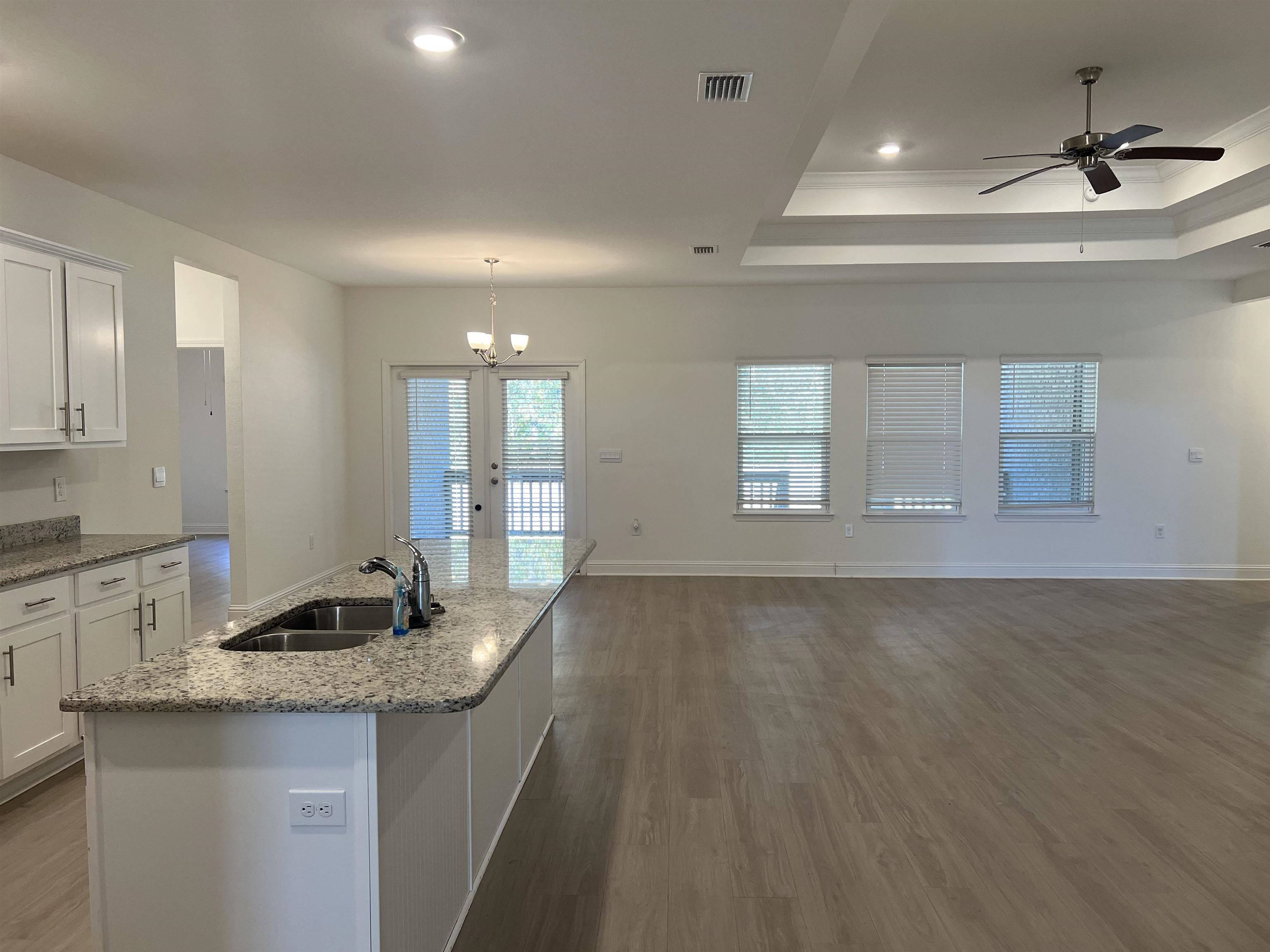 8855 Calverton Street Foley, AL 36535 - Photo 31 of 76 Kitchen