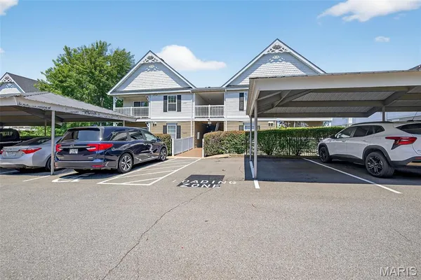 $189,000 | 5302 Spring Creek Lane, O'Fallon, MO 63368