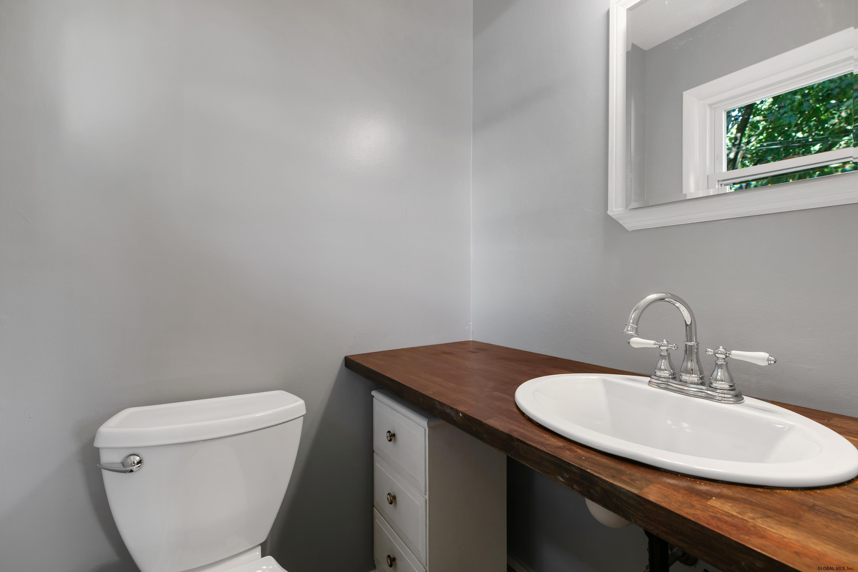 1 Ruth Terrace Albany, NY 12203 - Photo 19 of 37 Photo 19
