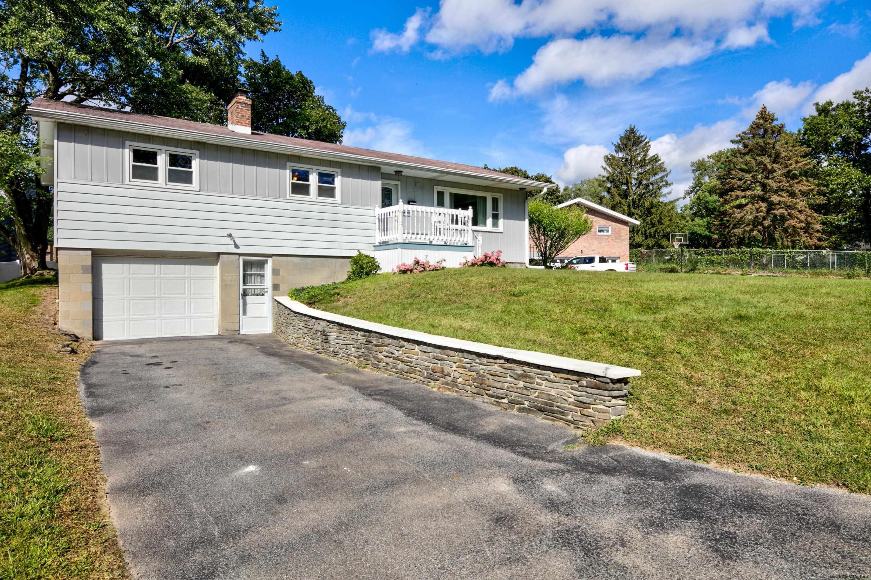 1 Ruth Terrace Albany, NY 12203 - Photo 2 of 37 Photo 2