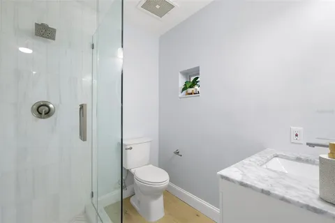 $799,900 | 4950 Bayshore Boulevard, Unit 23, Tampa, FL 33611