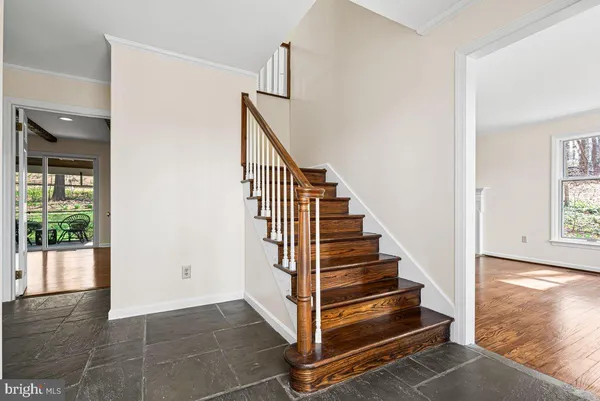 $627,500 | 11 Yorkridge Trail, Hockessin, DE 19707