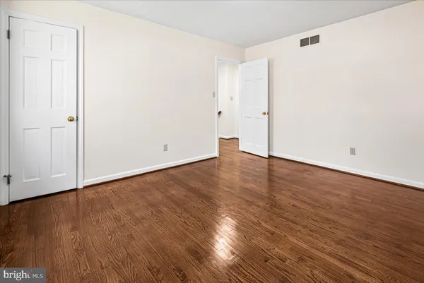 $627,500 | 11 Yorkridge Trail, Hockessin, DE 19707