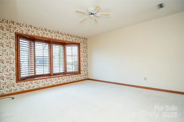 $292,000 | 603 29th Avenue Northeast, Unit 123, Hickory, NC 28601