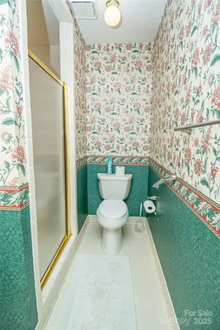 $292,000 | 603 29th Avenue Northeast, Unit 123, Hickory, NC 28601