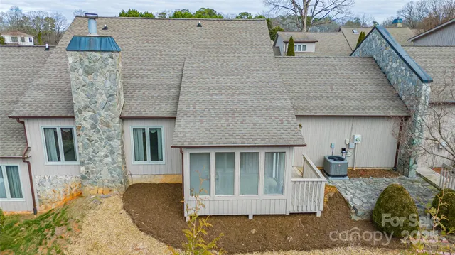 $292,000 | 603 29th Avenue Northeast, Unit 123, Hickory, NC 28601